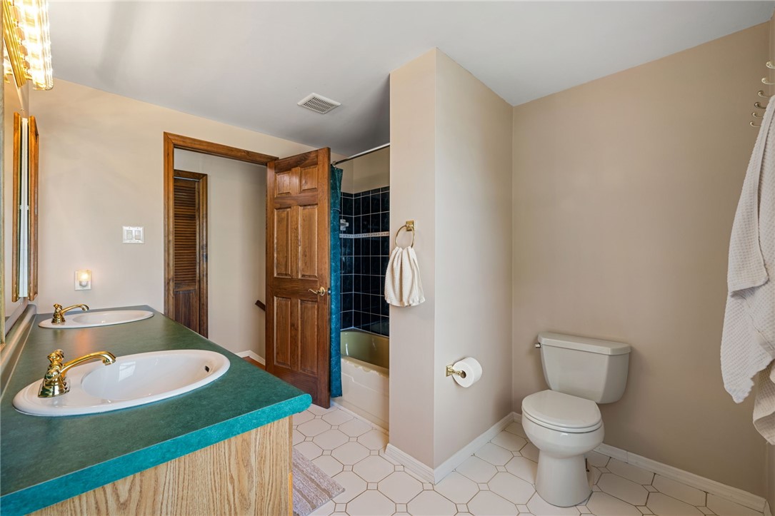 101 Darnley Dr