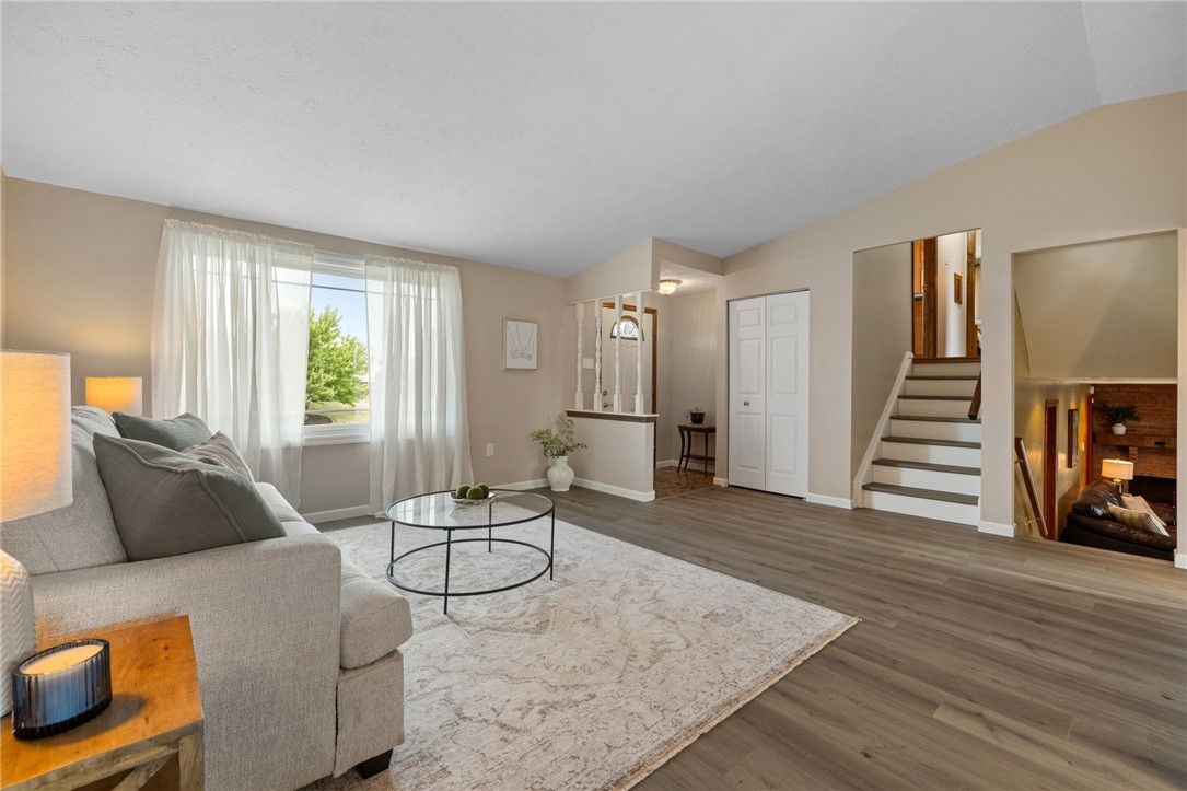 101 Darnley Dr