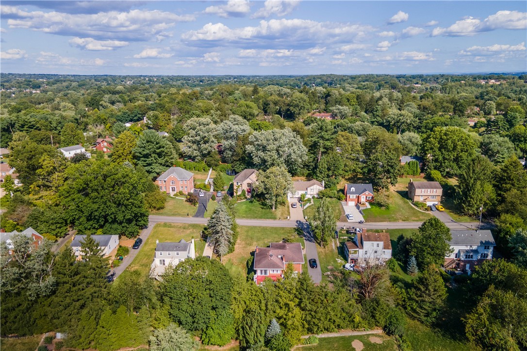 2426 Orchard Dr