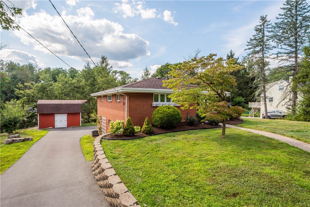 2426 Orchard Dr