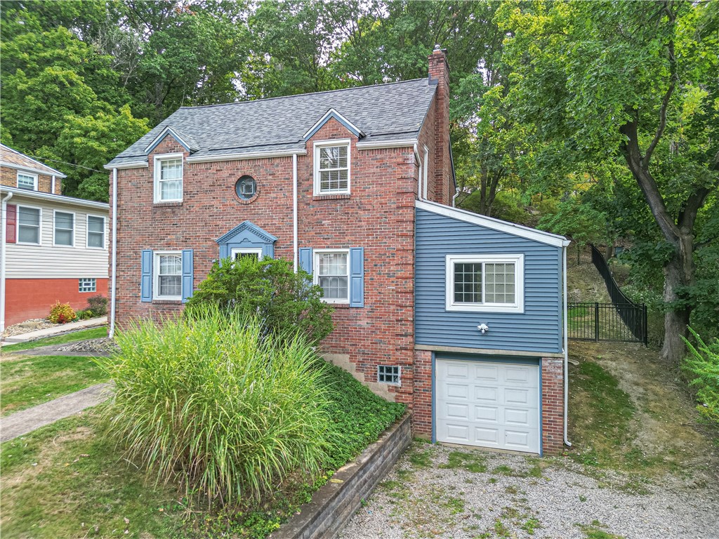 102 Buehner Dr