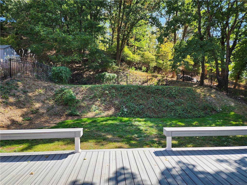 102 Buehner Dr