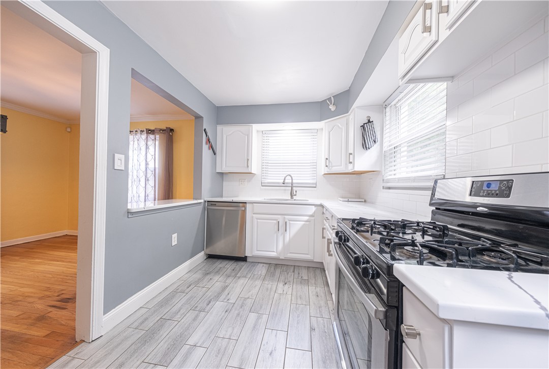 102 Buehner Dr
