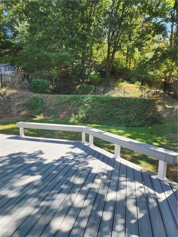 102 Buehner Dr