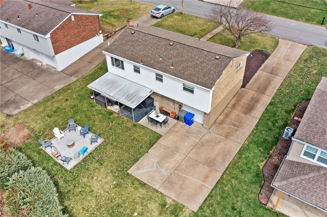 1075 Fiddleback Dr