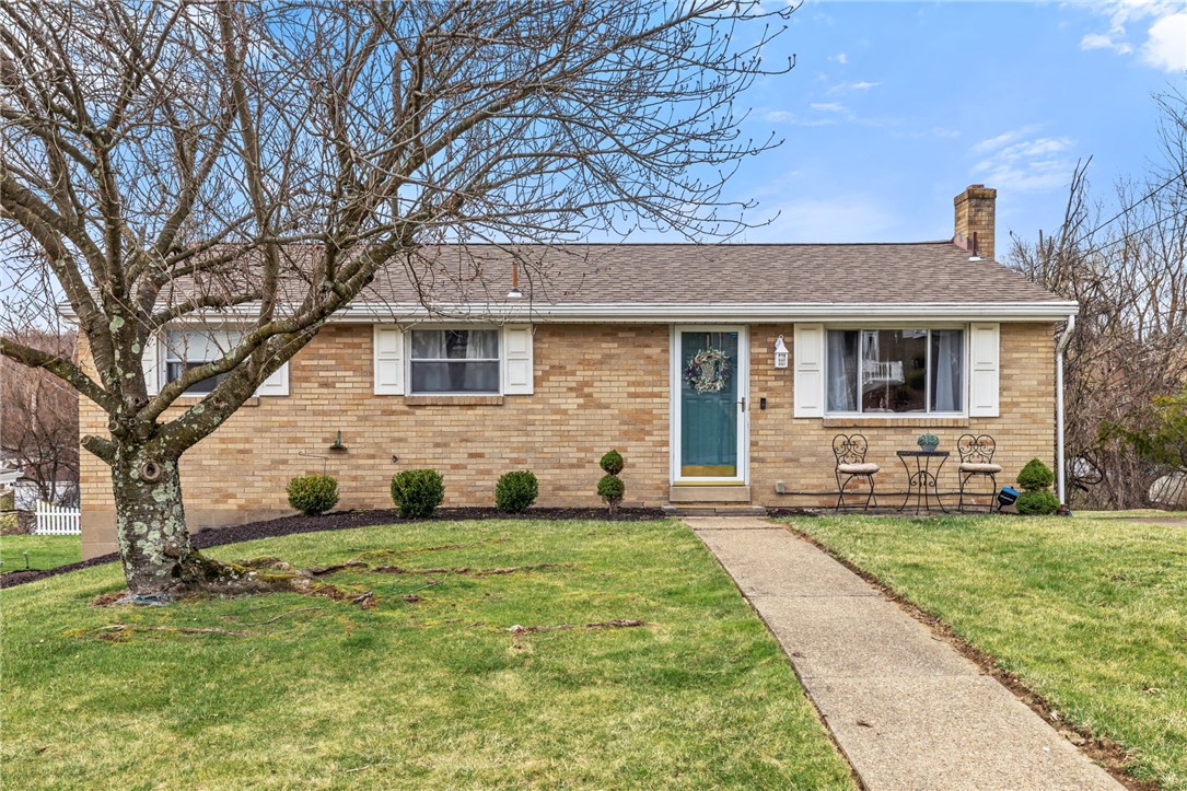 1075 Fiddleback Dr