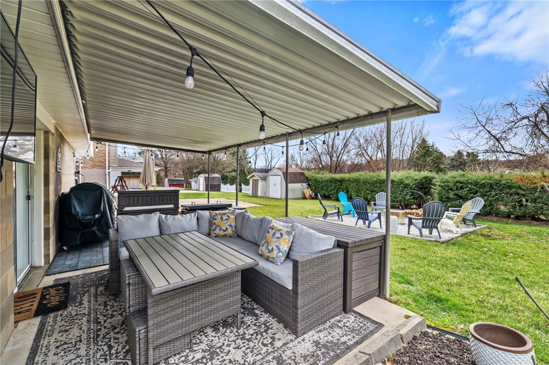 1075 Fiddleback Dr