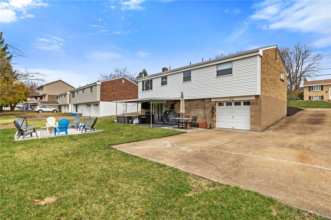 1075 Fiddleback Dr