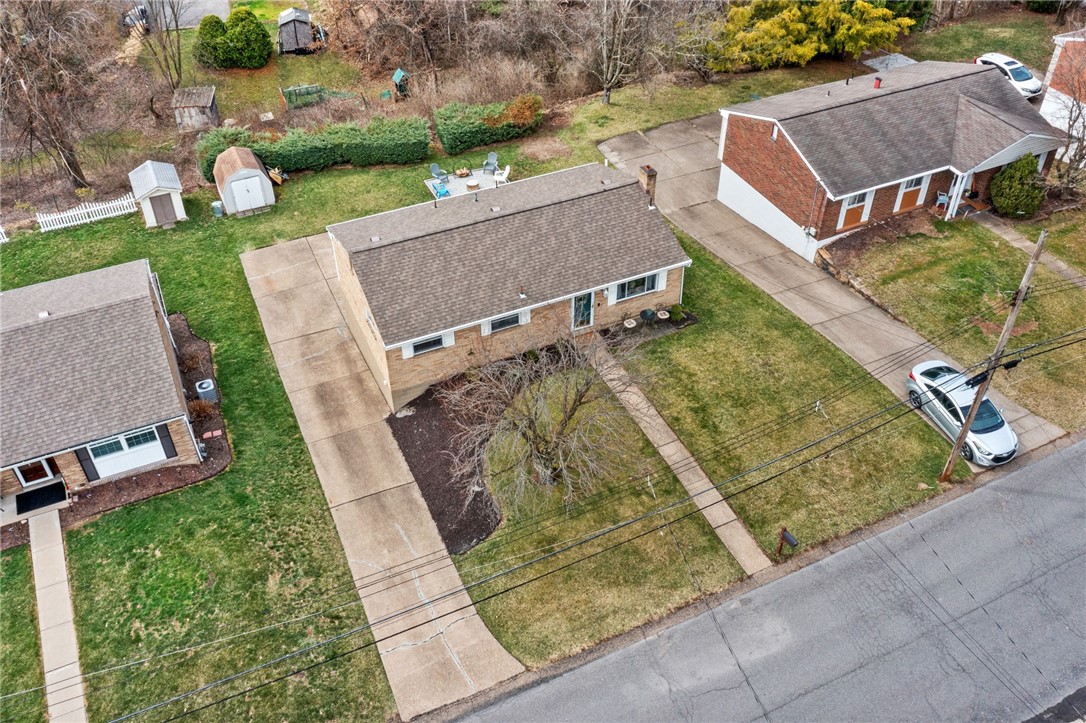 1075 Fiddleback Dr