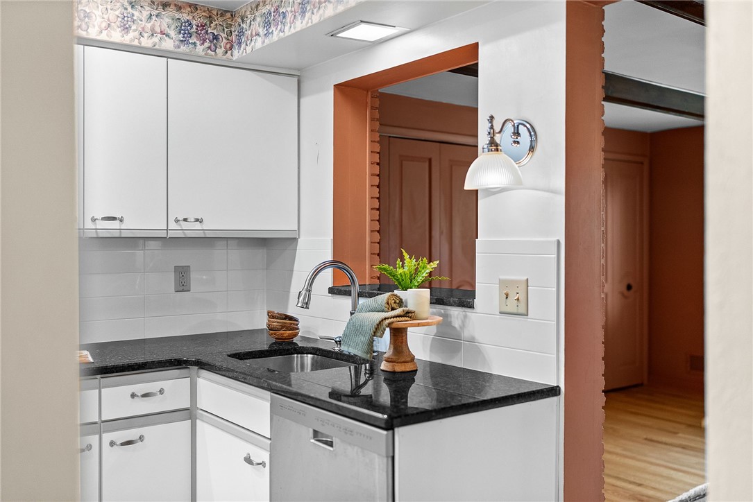 361 Southridge