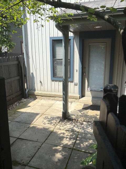47 S 16th St