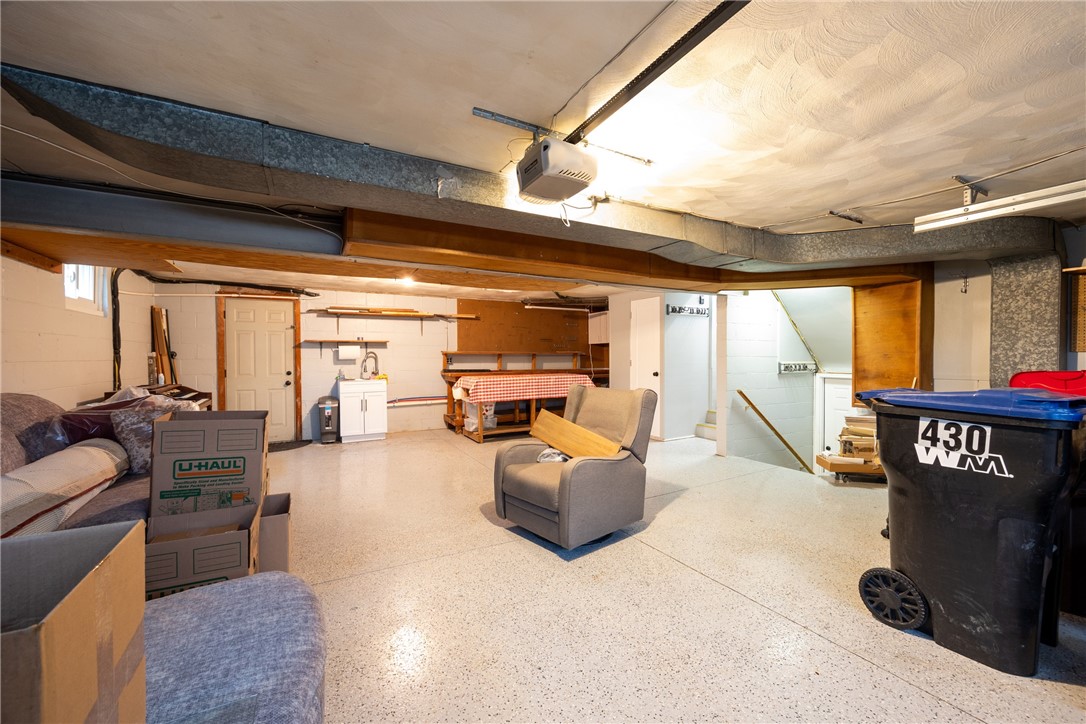 430 Amherst Ave