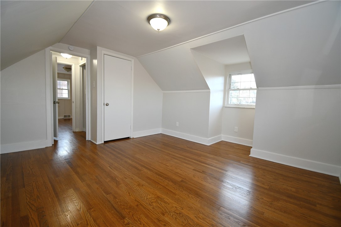 217 Oaklyn Rd