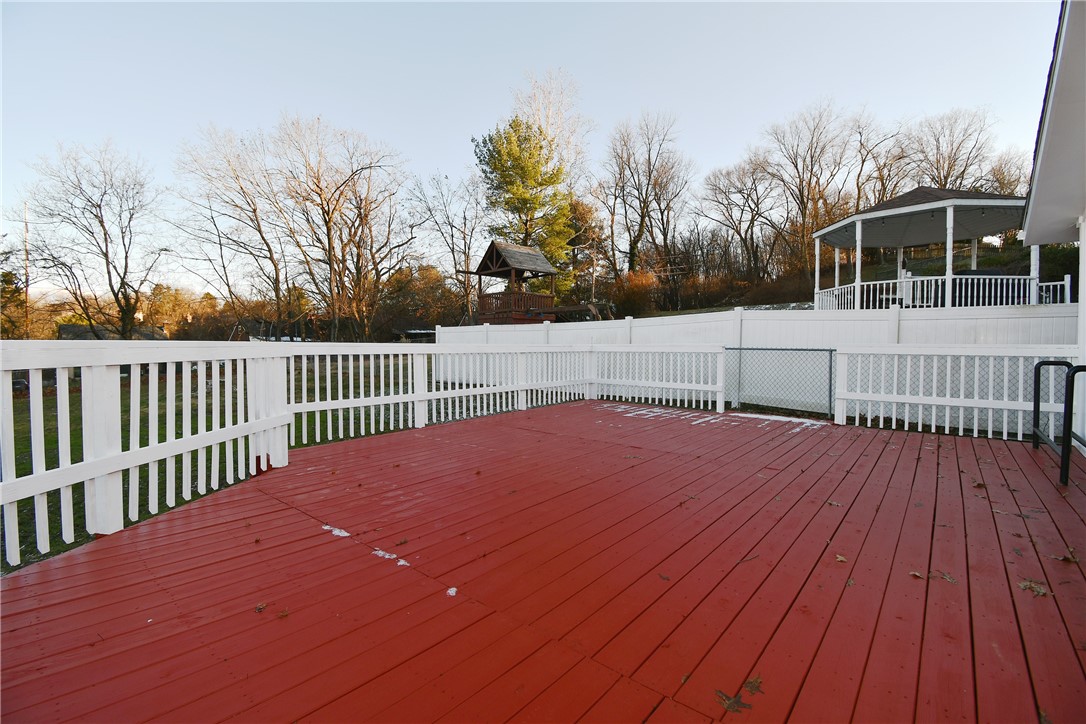 217 Oaklyn Rd