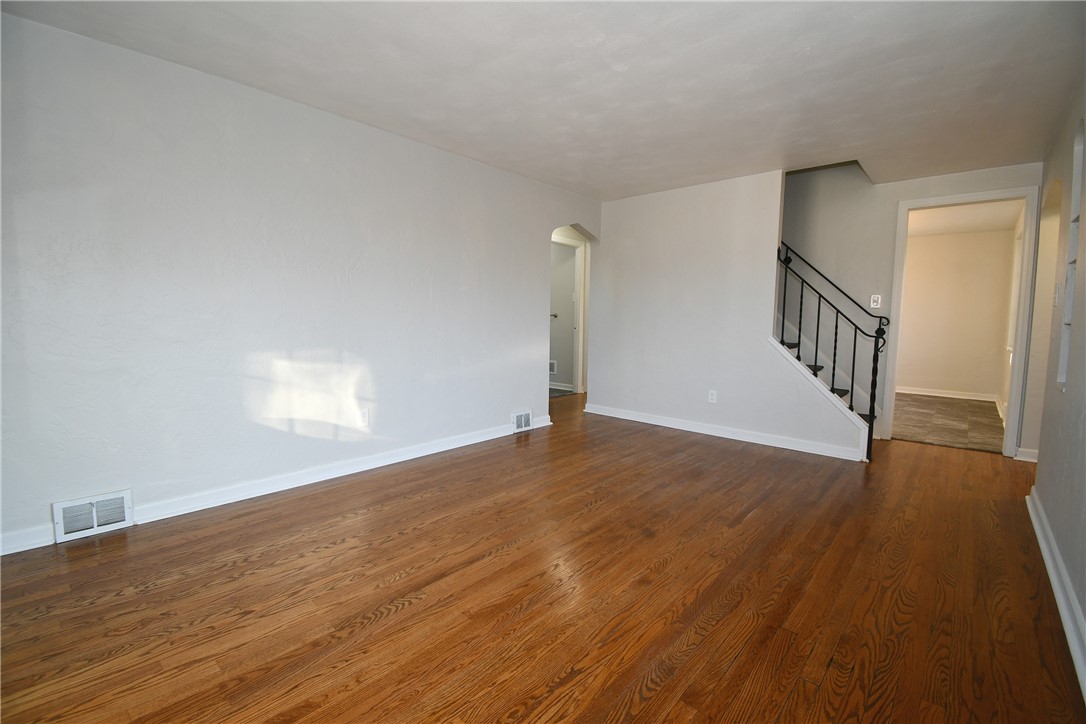 217 Oaklyn Rd