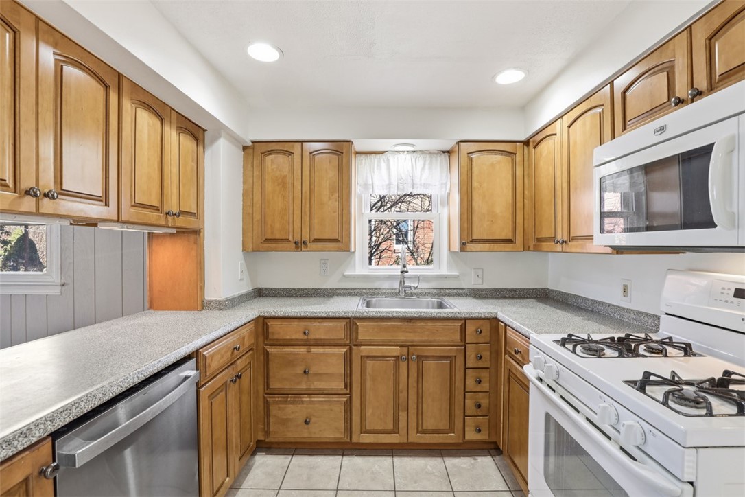 2066 Spring Valley Rd