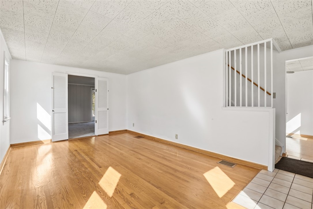 2066 Spring Valley Rd