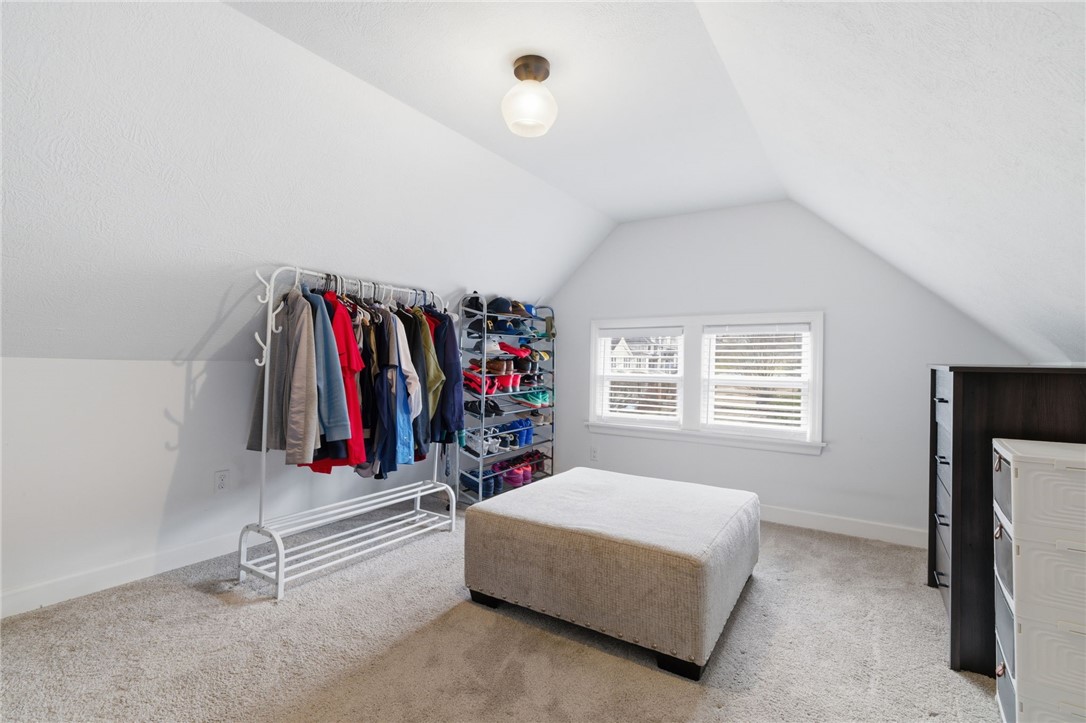 1535 Vance Ave