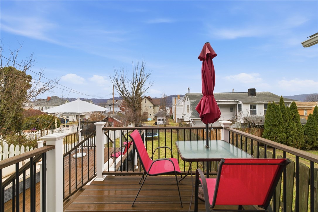 1535 Vance Ave