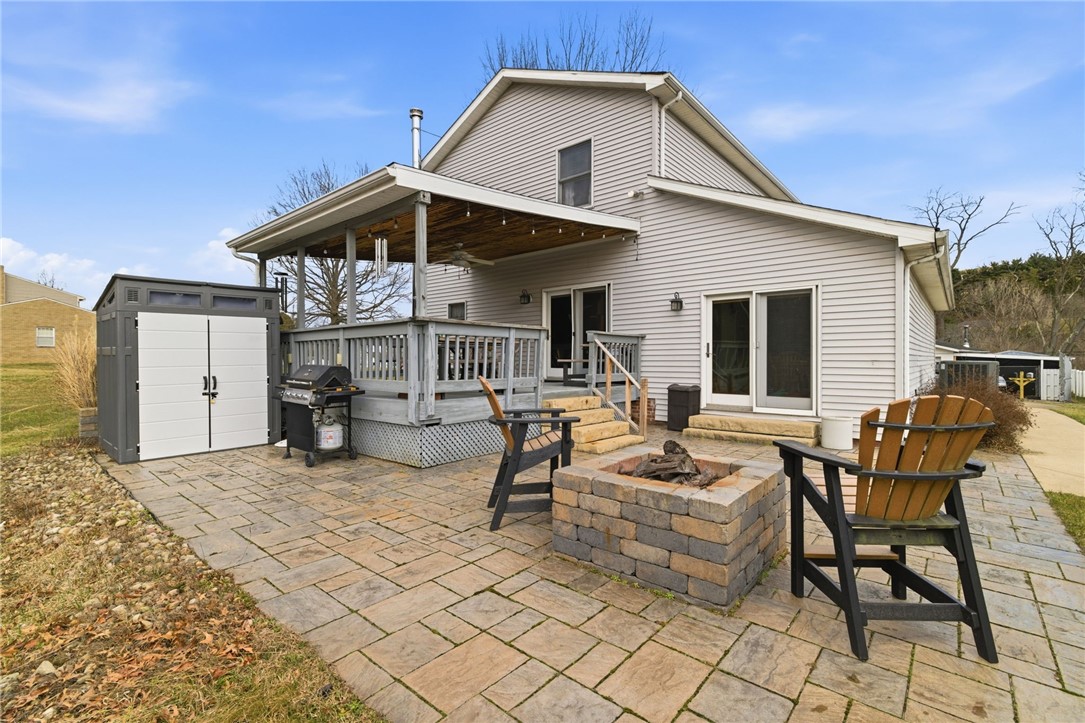 412 Emily Ln