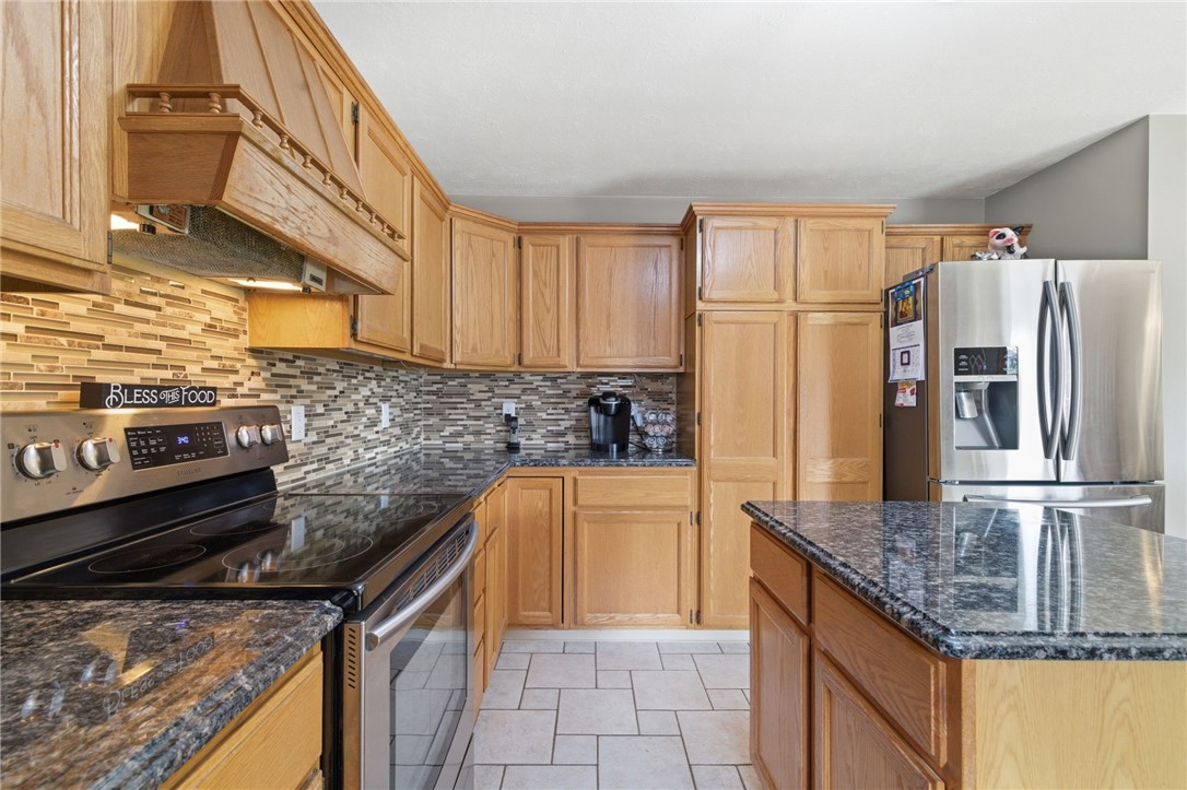 412 Emily Ln
