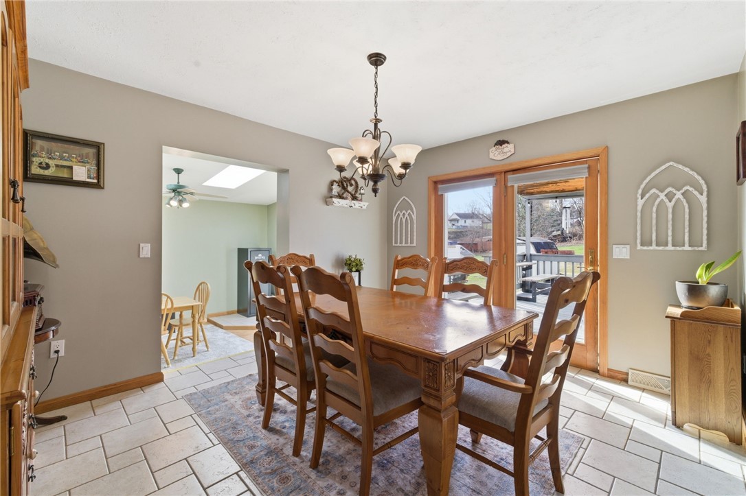 412 Emily Ln