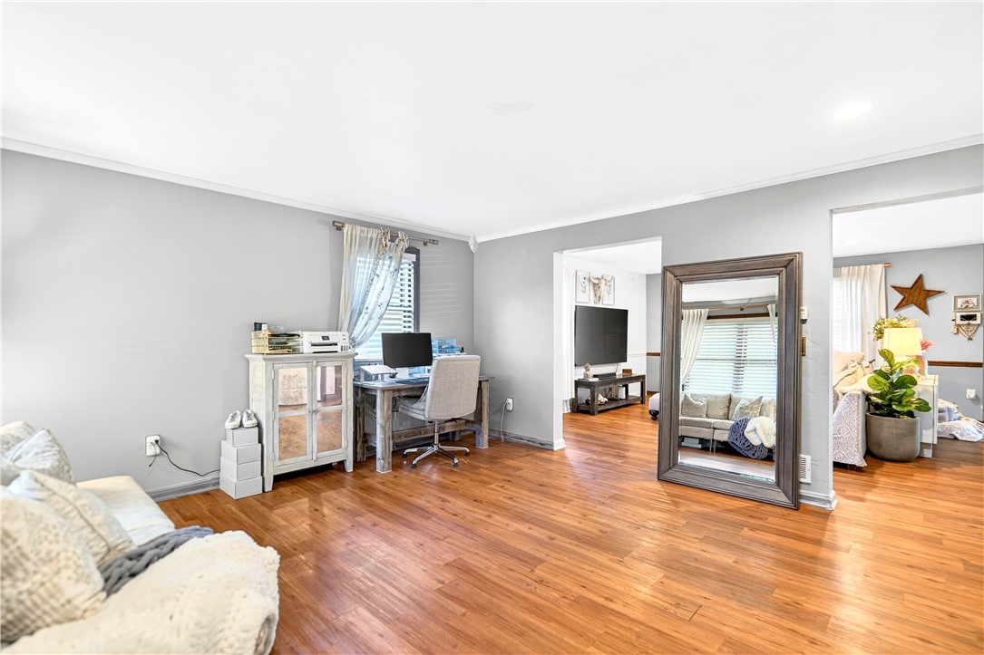 225 Andrew Dr