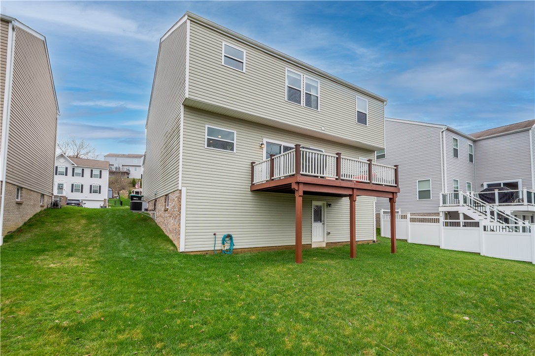 313 Everest Circle