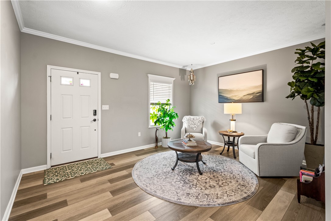 313 Everest Circle