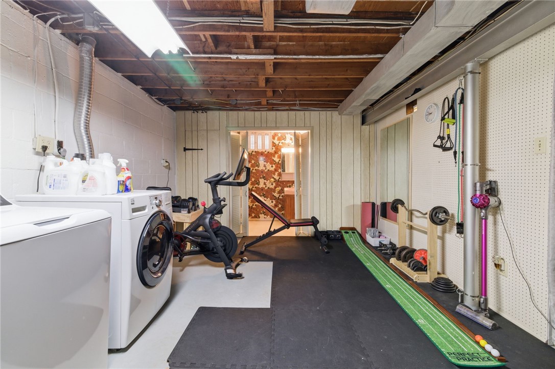 3138 Woodridge Dr