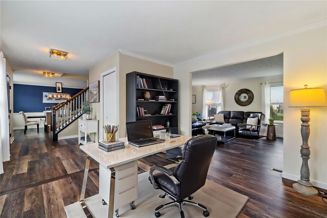 218 Horse Shoe Dr