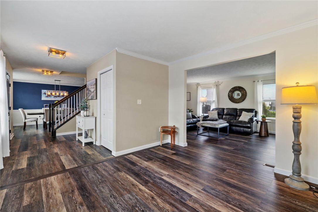 218 Horse Shoe Dr