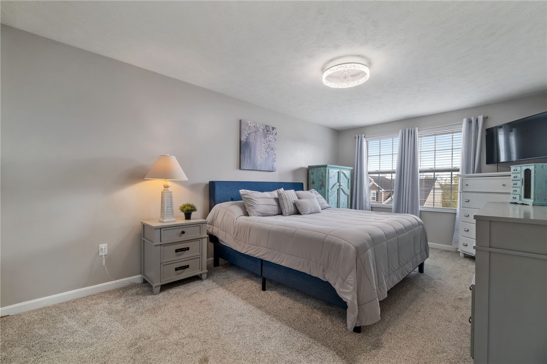 218 Horse Shoe Dr