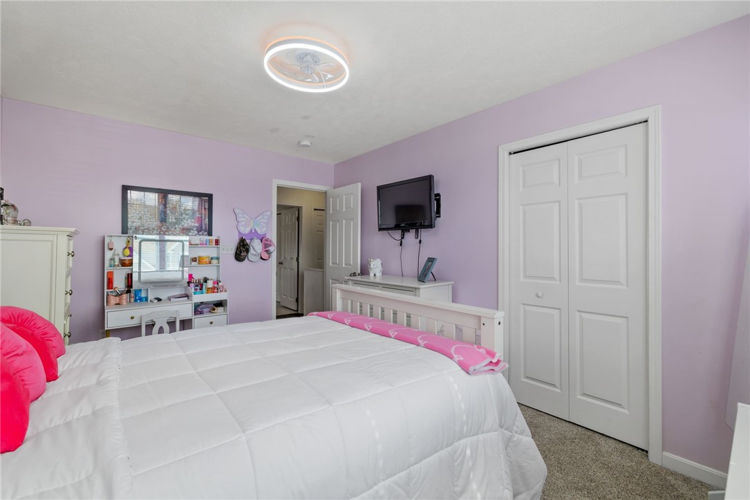 218 Horse Shoe Dr
