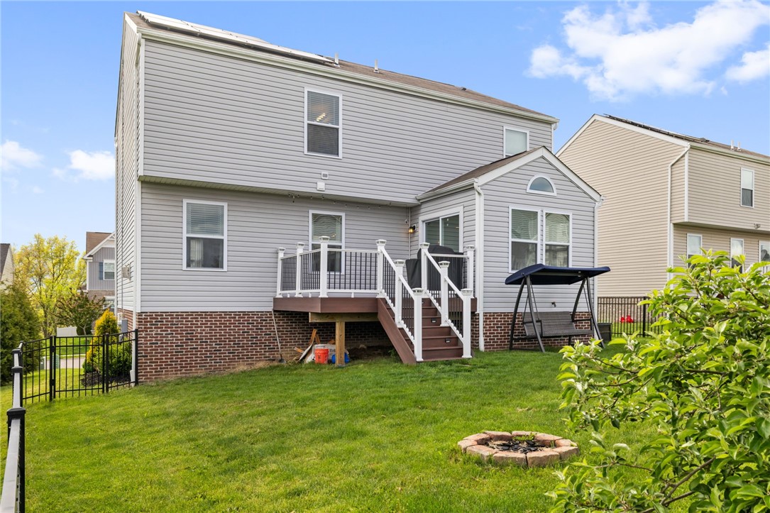218 Horse Shoe Dr