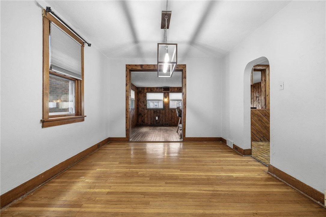 114 Catskill Ave