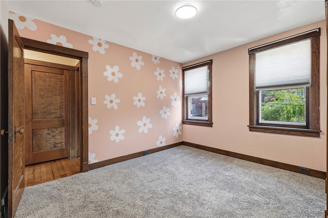 114 Catskill Ave