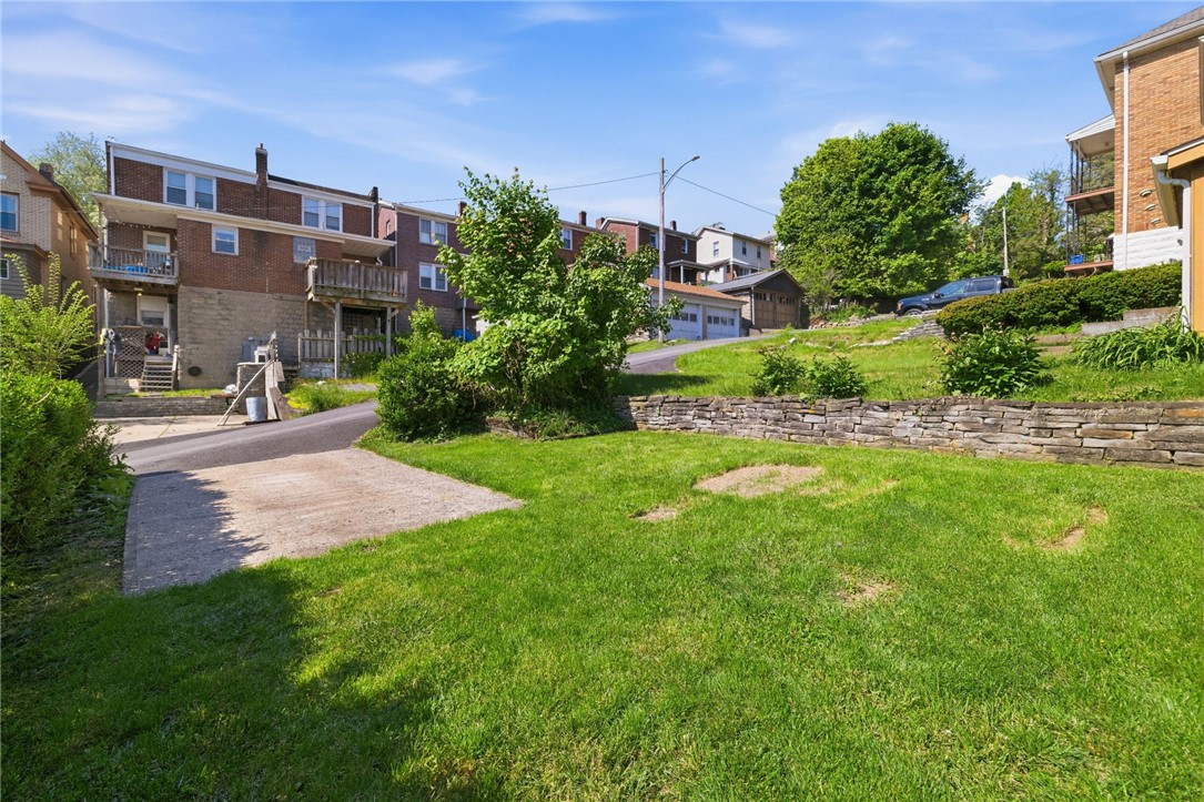 114 Catskill Ave