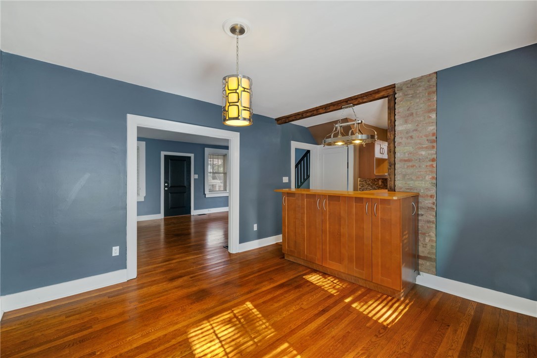47 Estella Ave