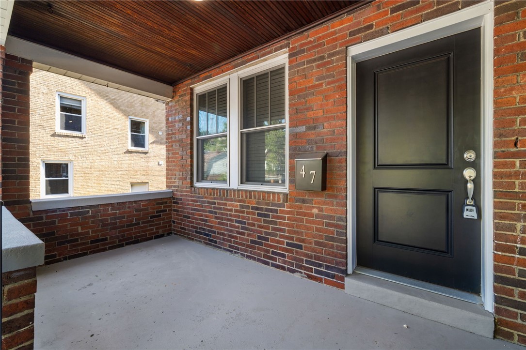 47 Estella Ave