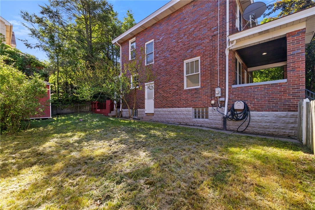 47 Estella Ave