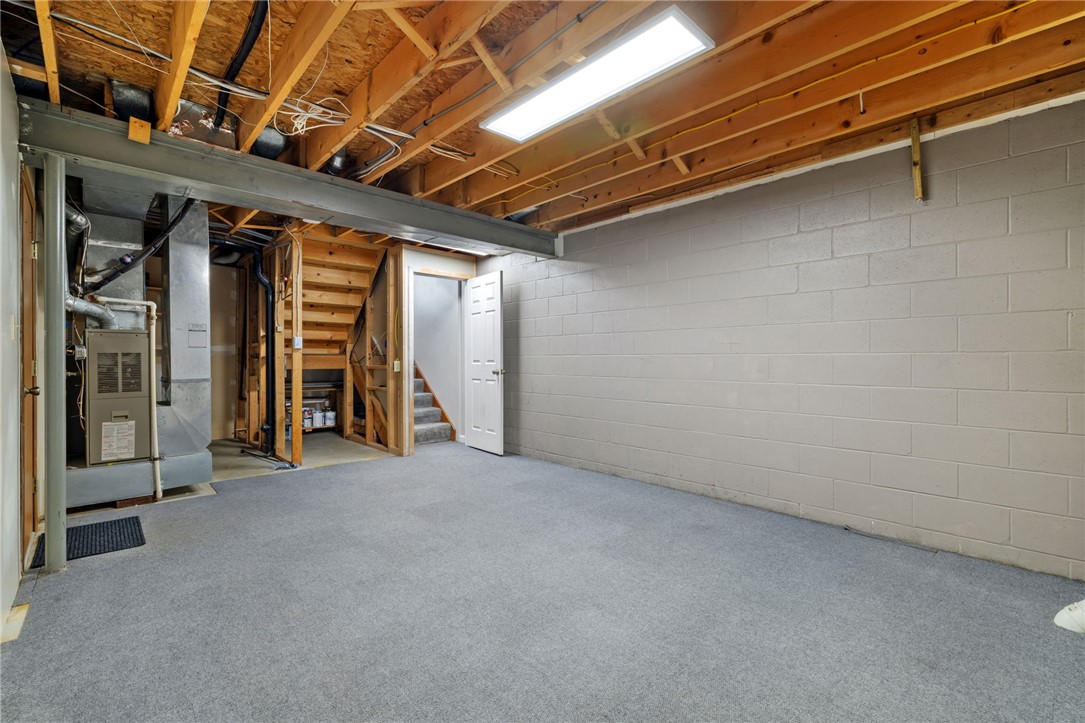 2104 Timberglen Dr