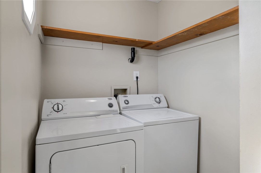 2104 Timberglen Dr