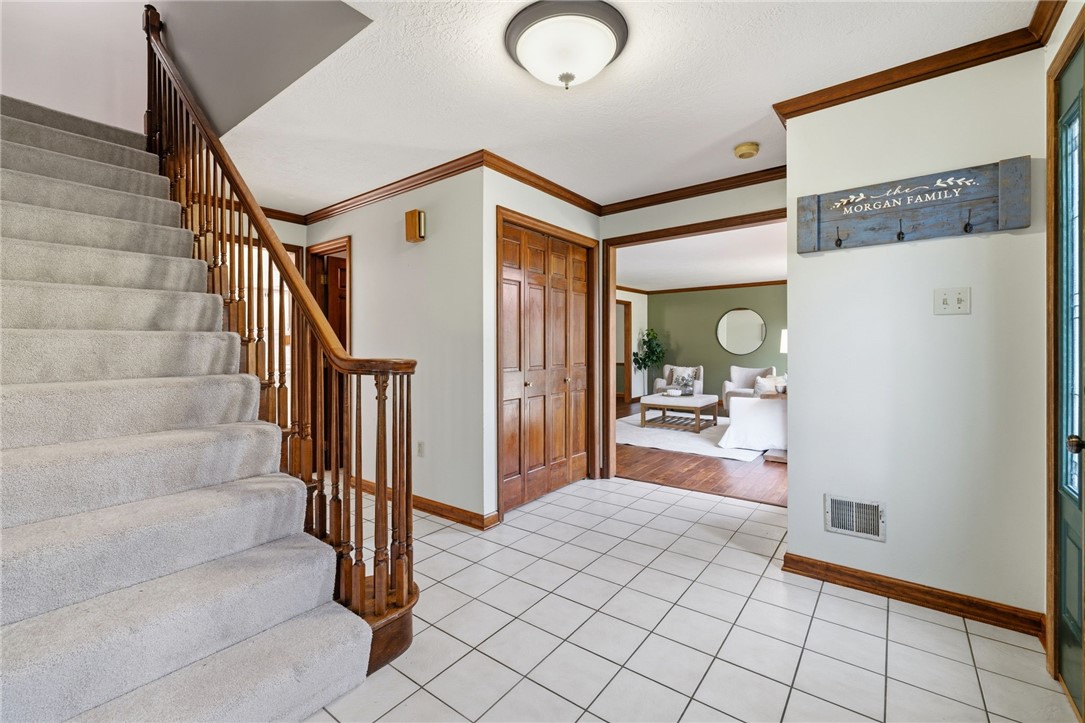 2457 Dogwood Dr