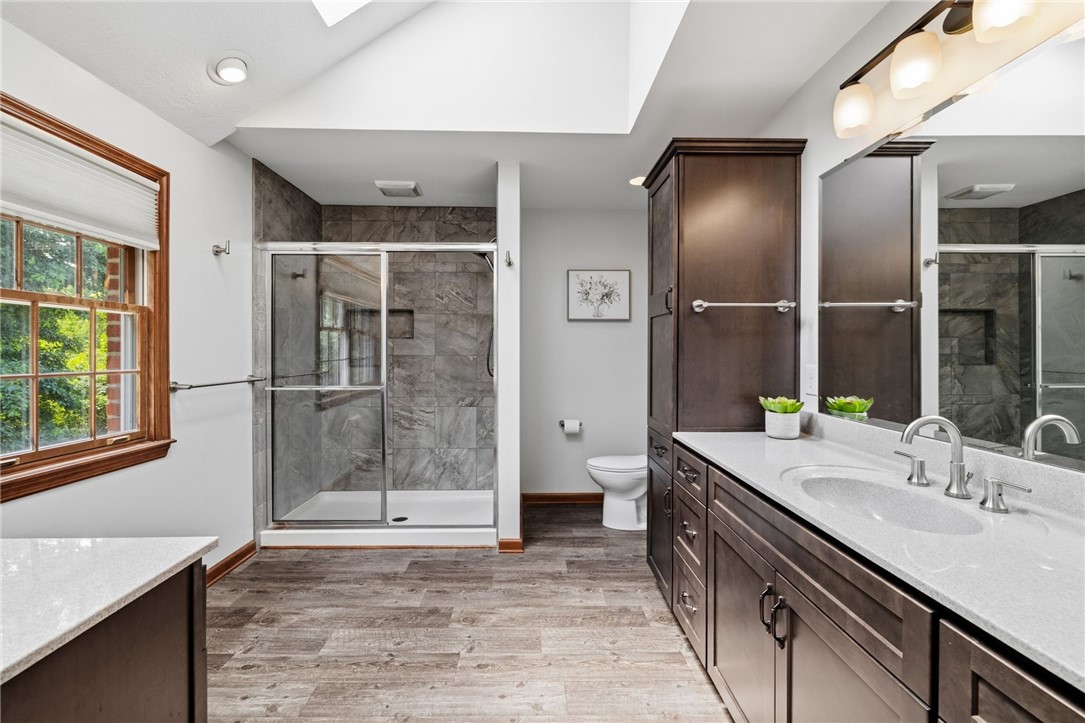 2457 Dogwood Dr
