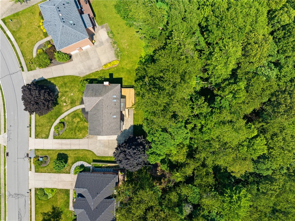2457 Dogwood Dr