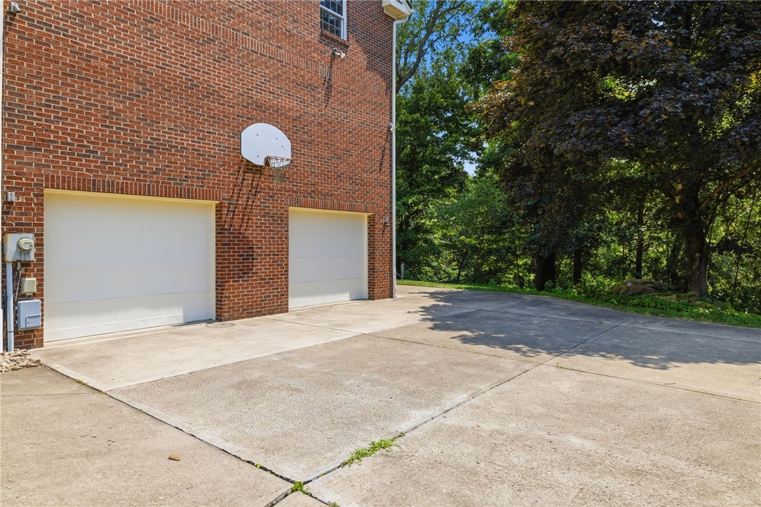 2457 Dogwood Dr