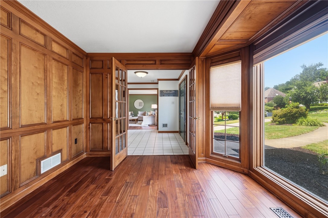 2457 Dogwood Dr