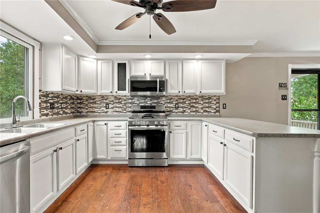 7544 Noblestown Road