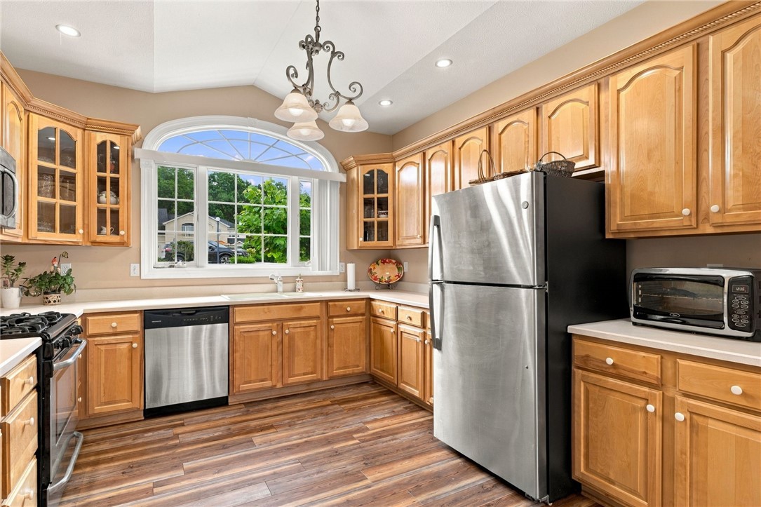 101 Chateau Dr